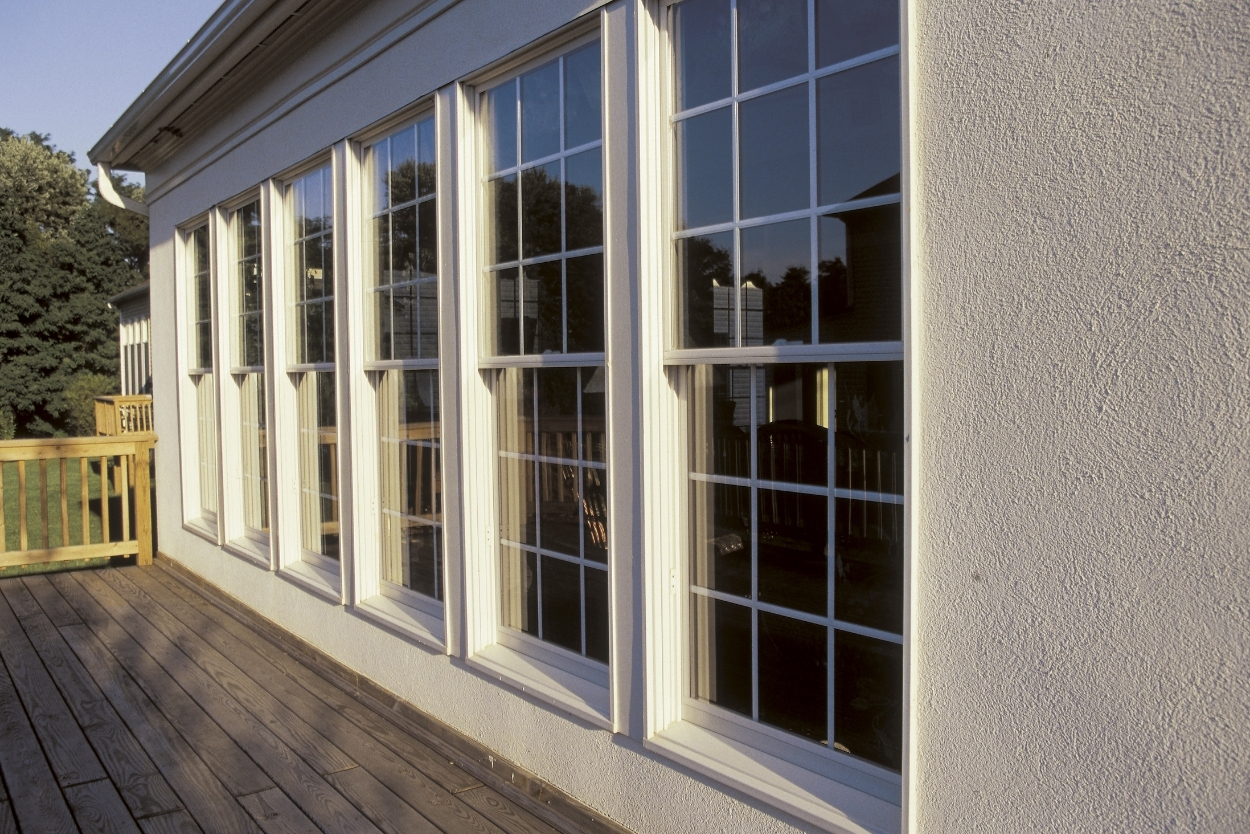 How to Choose the Best 2024 Hurricane-Proof Window Trends for Your Home